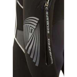 SCUBAPRO - Combinaison Humide Homme DEFINITION FZIP 7mm -Aqua Sport Soldes scubapro combinaison humide homme definition fzip 7mm 1